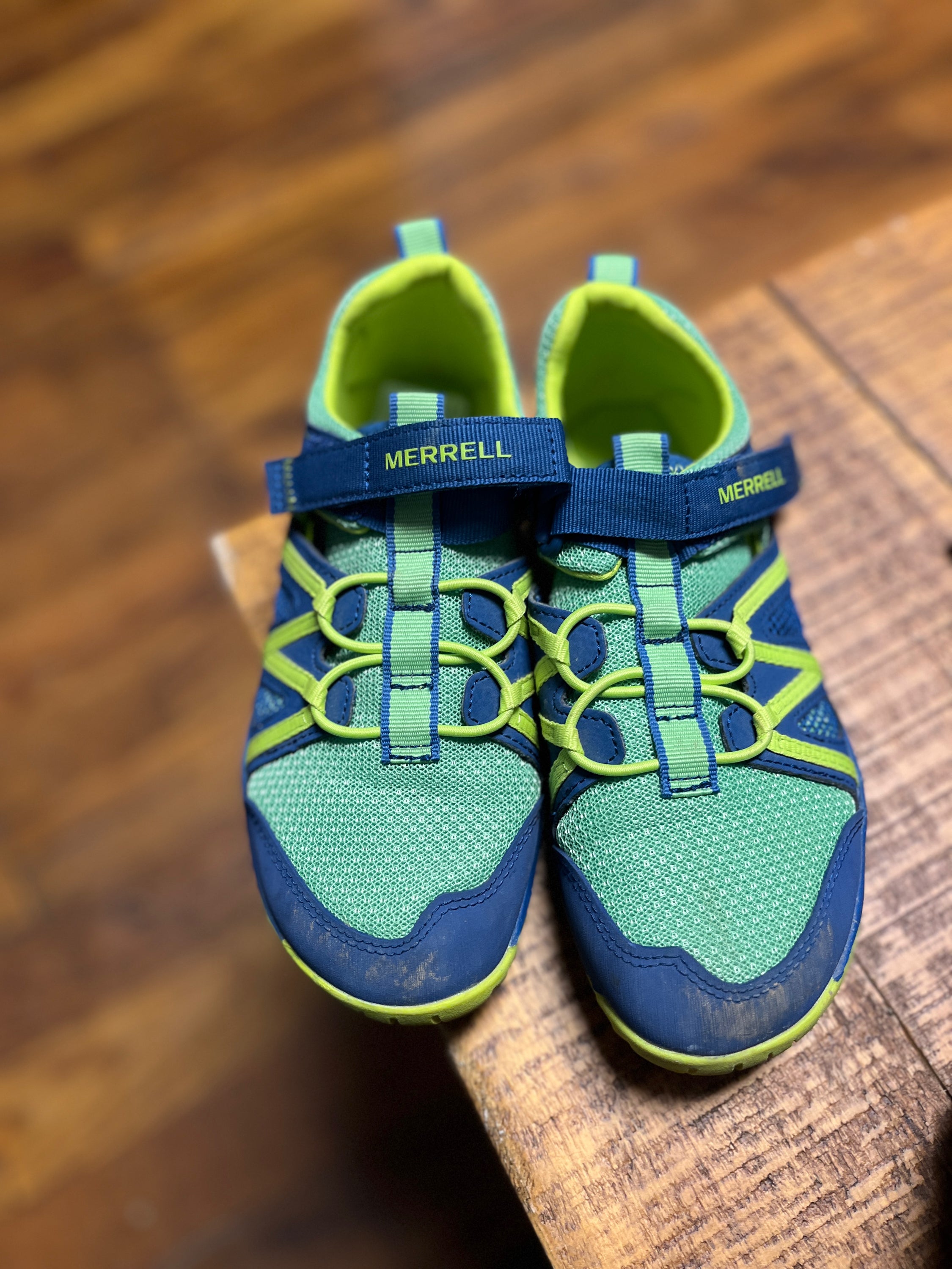 Merrell hydro glove discount